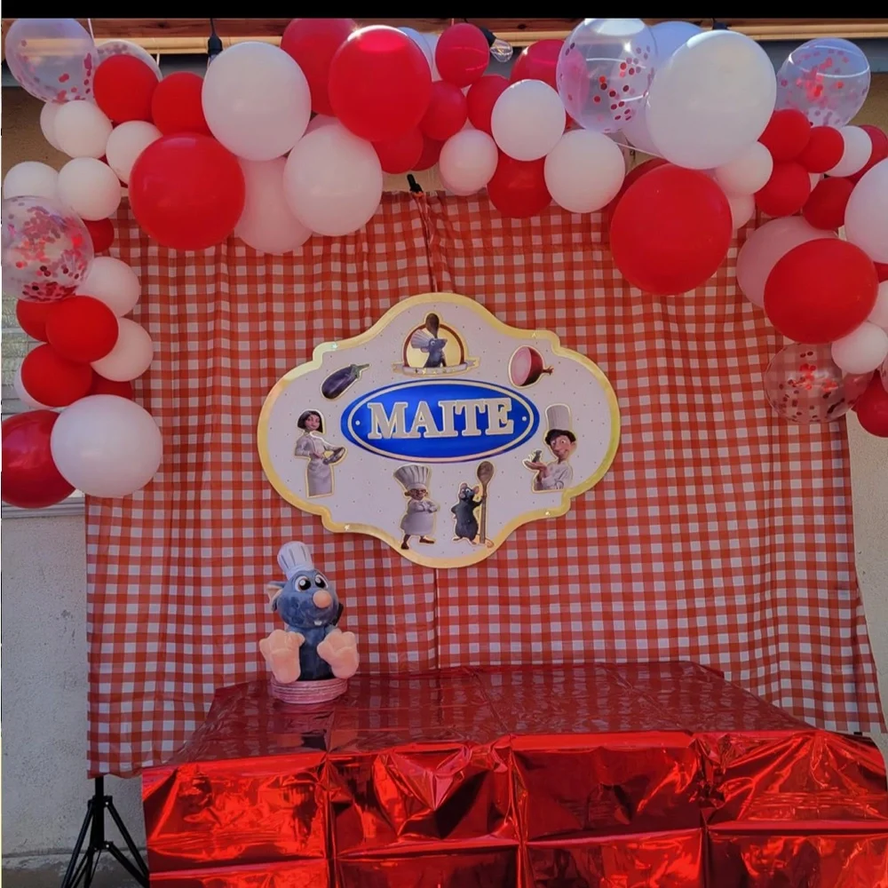 Red and White Balloon Garland Arch Kit, 124 pieces